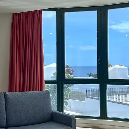 Pocillos Playa, Solo Adultos Hotel 4*