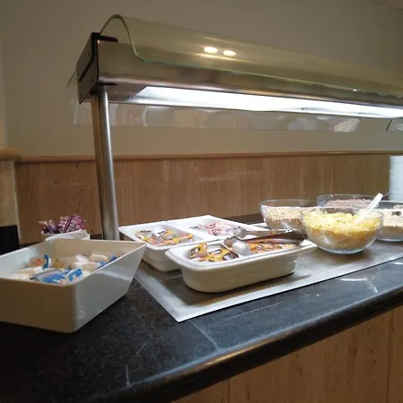 Pocillos Playa, Solo Adultos 4*