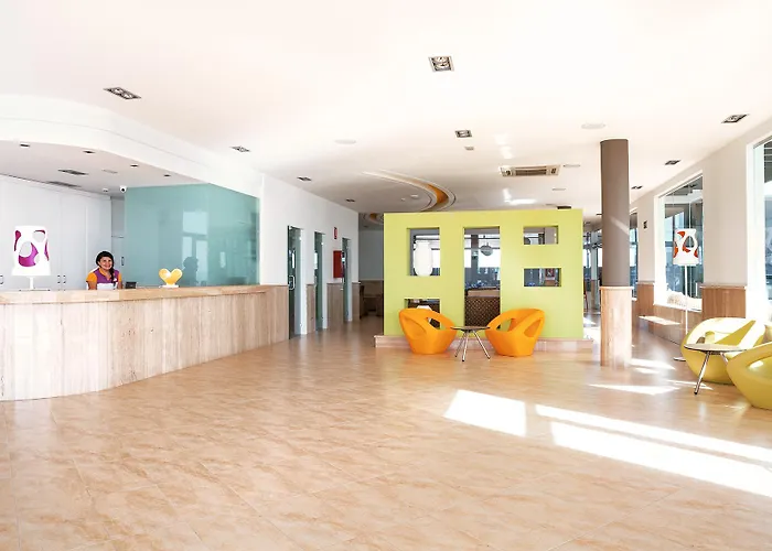 호텔 Pocillos Playa, Solo Adultos 4*